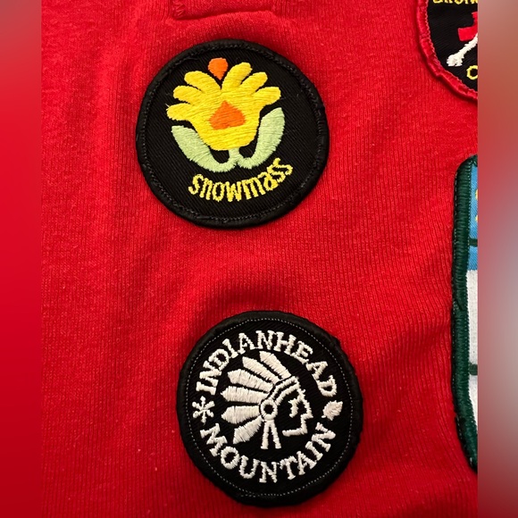 Vintage 1984 ski shirt with patches - Picture 7 of 12
